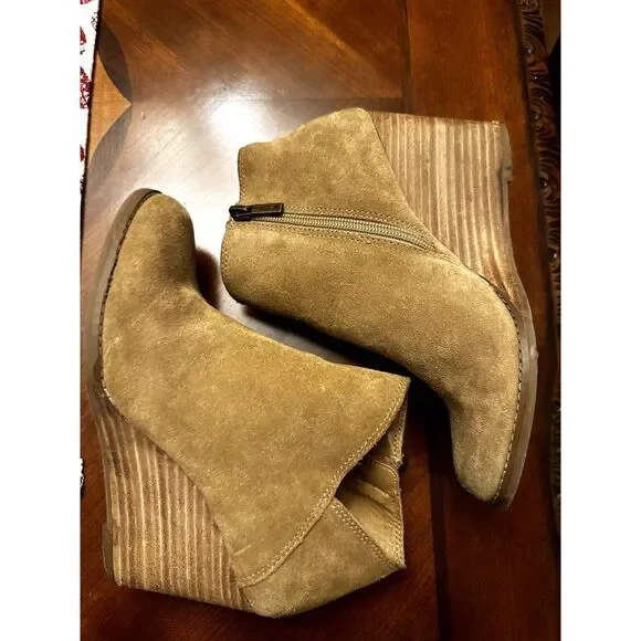 Lucky Brand Womens 6.5 M Leather Honey (Tan) Yakeena Wedge Bootie - Picture 3 of 3